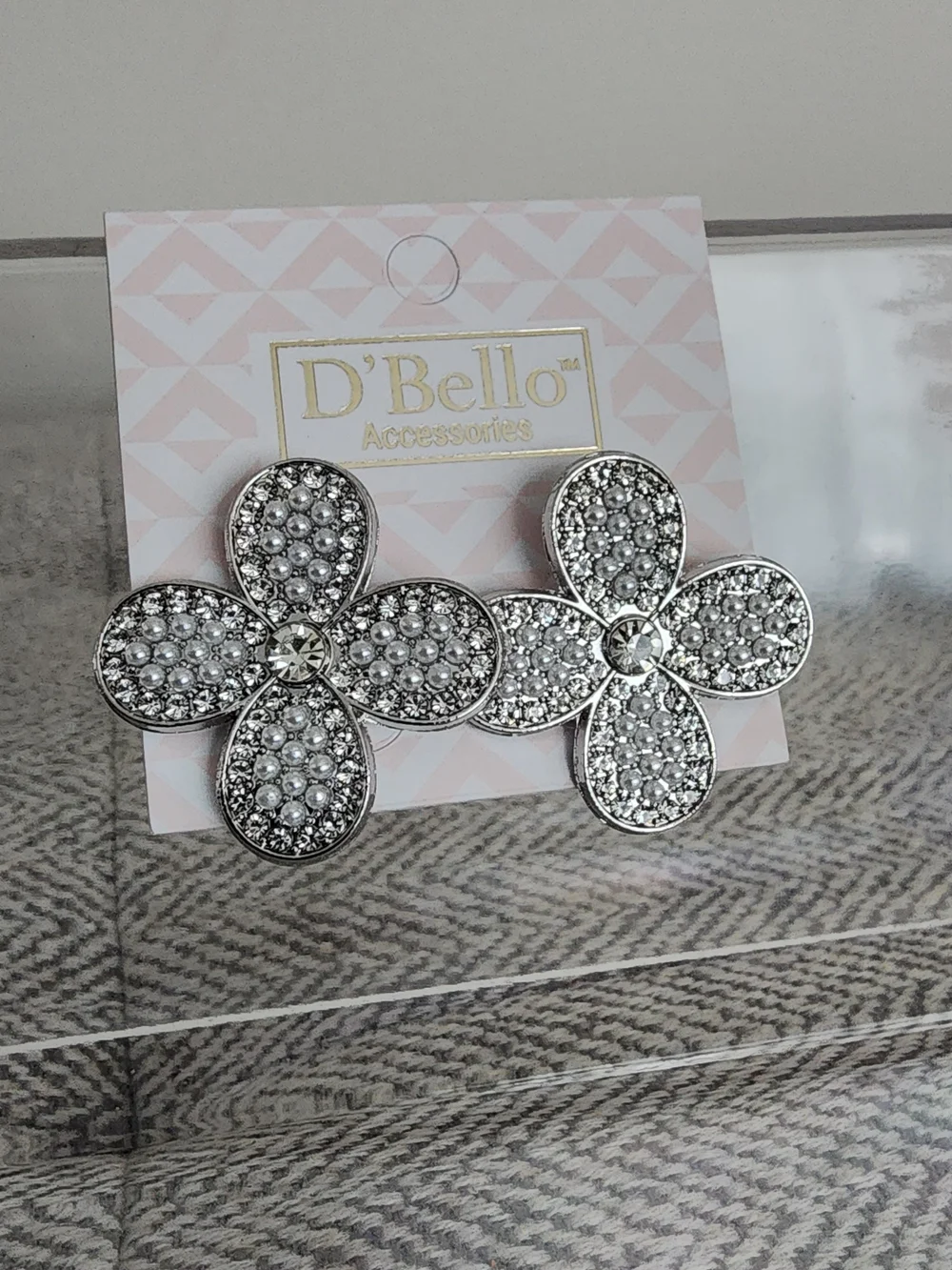 D'Bello Silver Crystal Flower Earrings